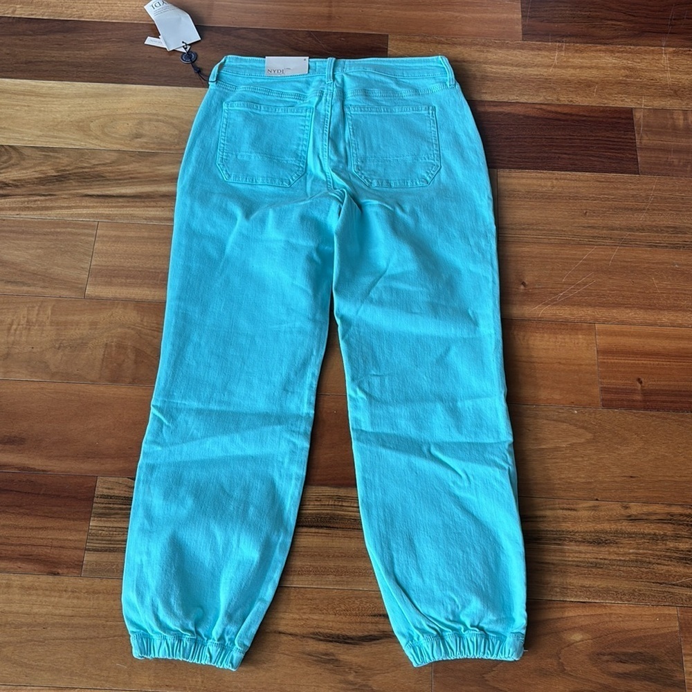 NWT NYDJ joggers - Picture 10 of 14